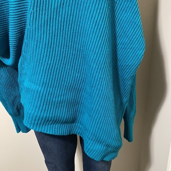 Free People Downtown Long Sleeve Asymmetrical Sweater Turquoise Dolman Sz S - Picture 7 of 15